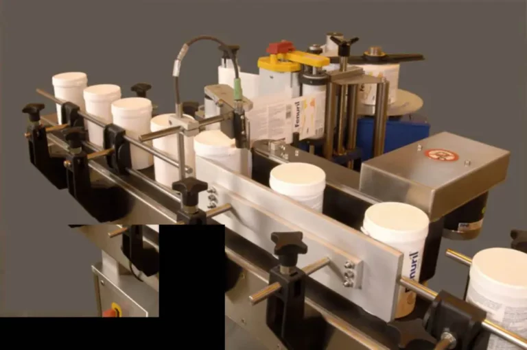 Einseitige Etikettiermaschine System 1