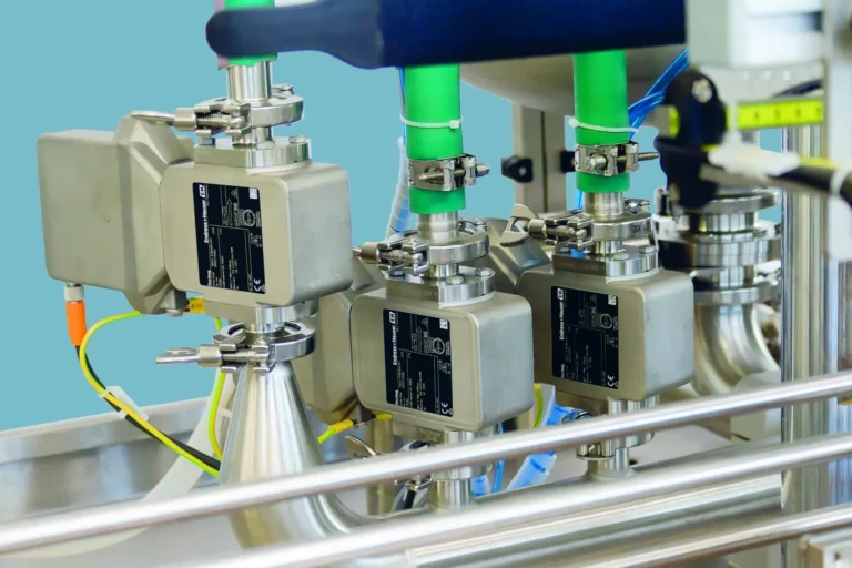 Lineare Abfüllmaschine auf Basis von Durchflussmessern