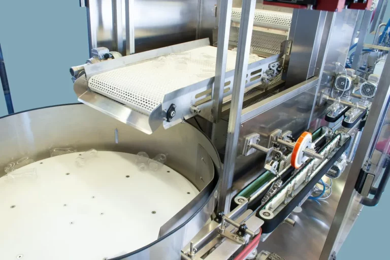 Automatischer Flaschenaufsteller